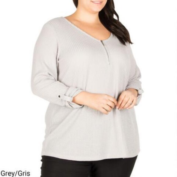 SALE!! NEW Waffle zip grey pullover 1X. - Picture 5 of 6